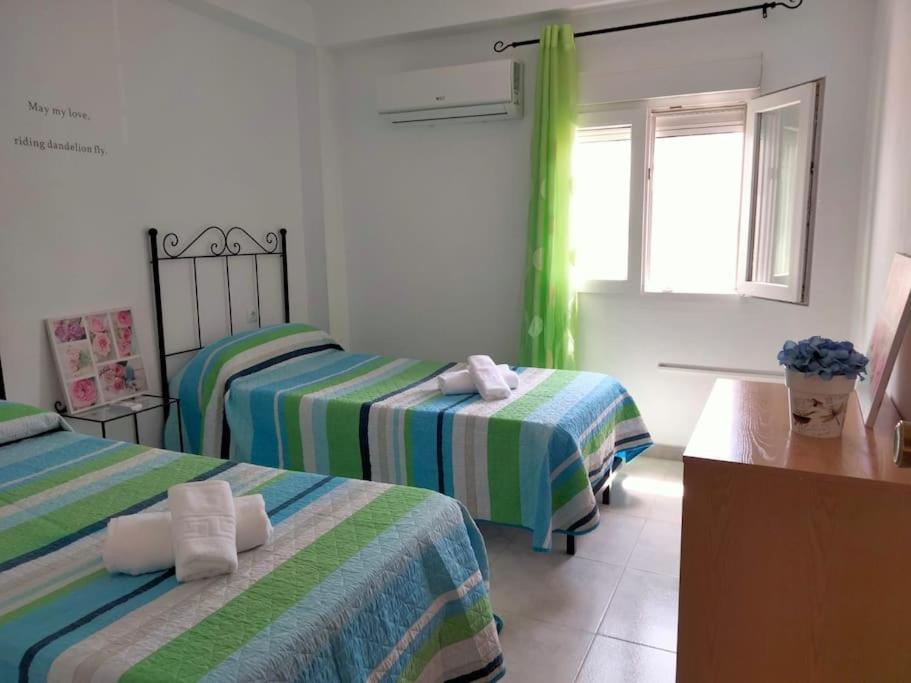 Apartamento Concepcion - Playa De La Cachucha プエルト・レアル エクステリア 写真
